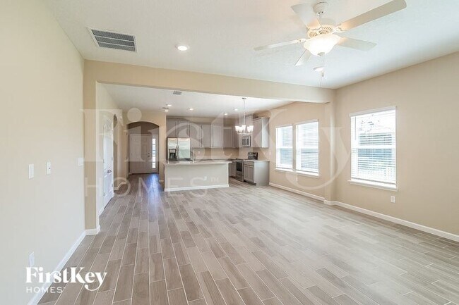 Photo - 10111 Roman Ln