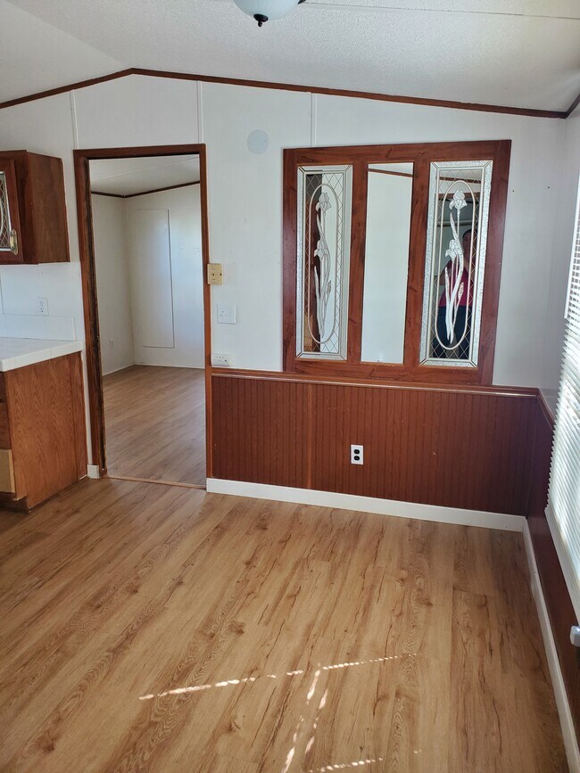 Photo - 286 Red Cliffs Dr