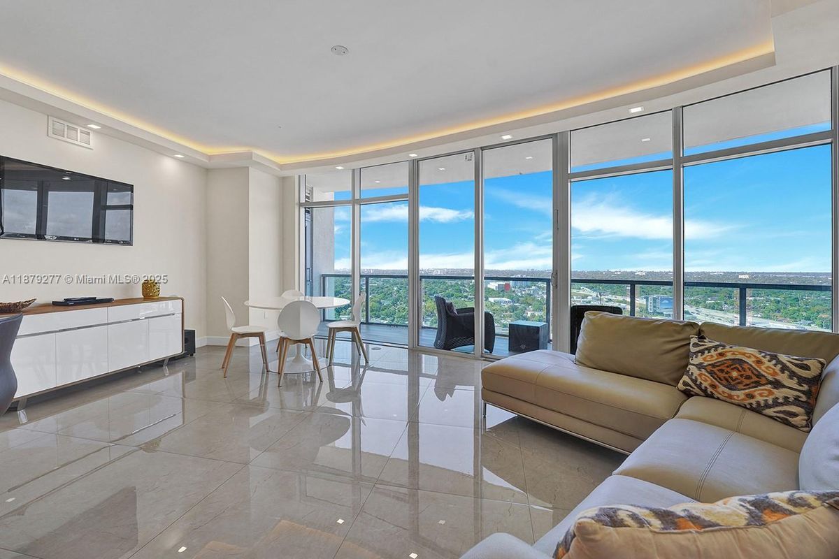 Photo - 3301 NE 1st Ave