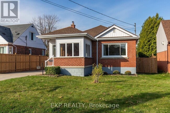 Photo - 46 Upper Walker Ave