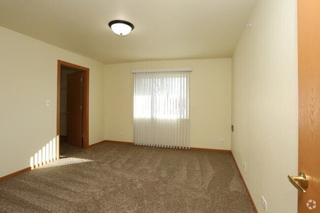 1BR, 1BA