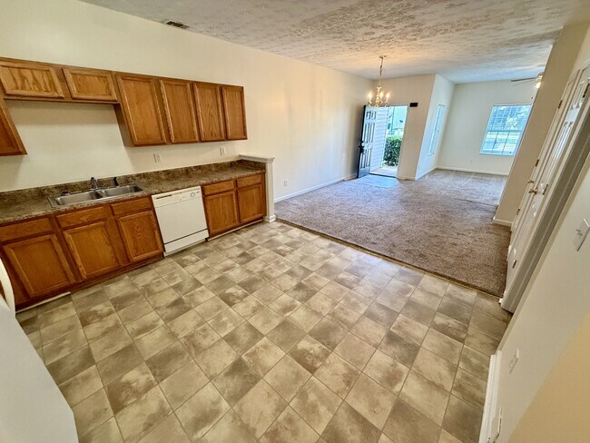 2510 Marlin Dr