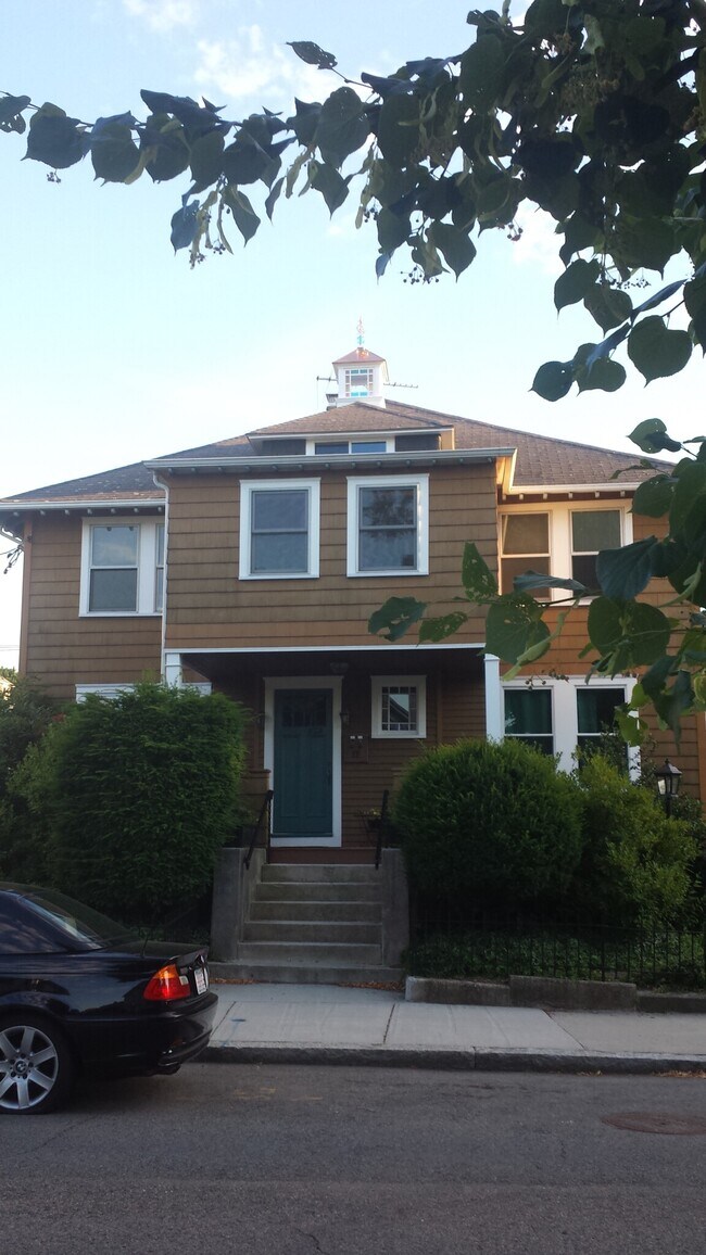 Photo - 17 Elmira St Condo