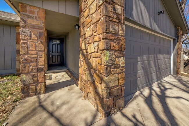 Photo - 14628 S Xenophon Ave