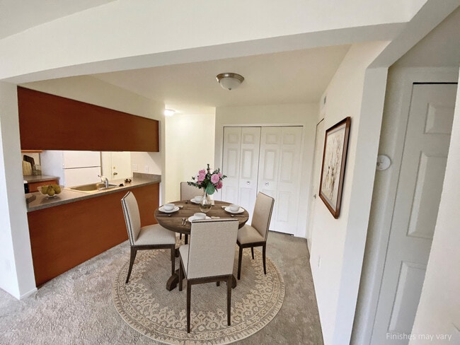 Iris View Dining Room