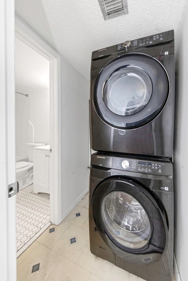 Photo - 621 99th Ave N Unit 102