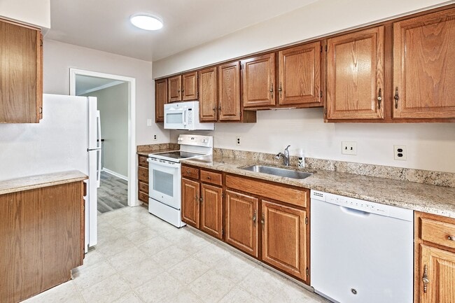 Photo - Mendenhall Village Townhome