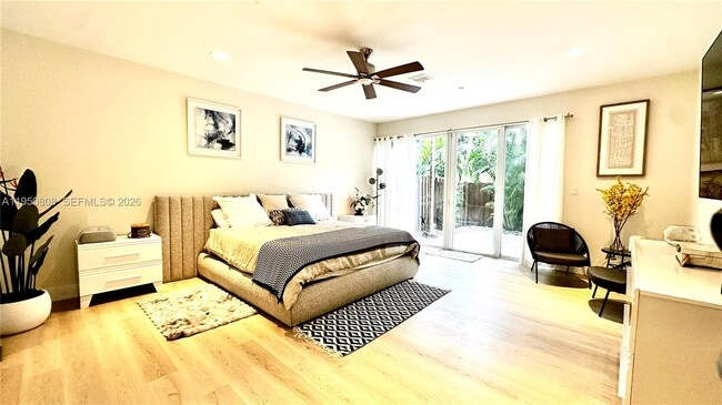 Photo - 814 NE 19th Ave