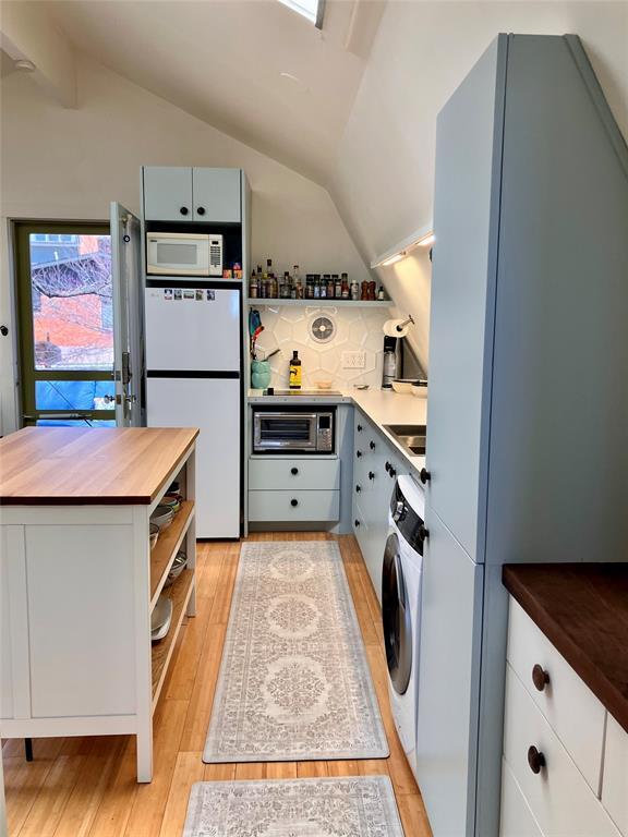 Photo - 2102 Travis Heights Blvd