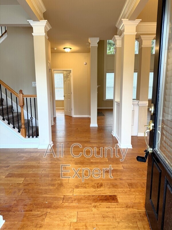 Photo - 5005 Shiloh Crossing Way