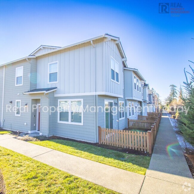 Building Photo - Murdock - 13157(Rainier group - Gold) Unit E4 Rental