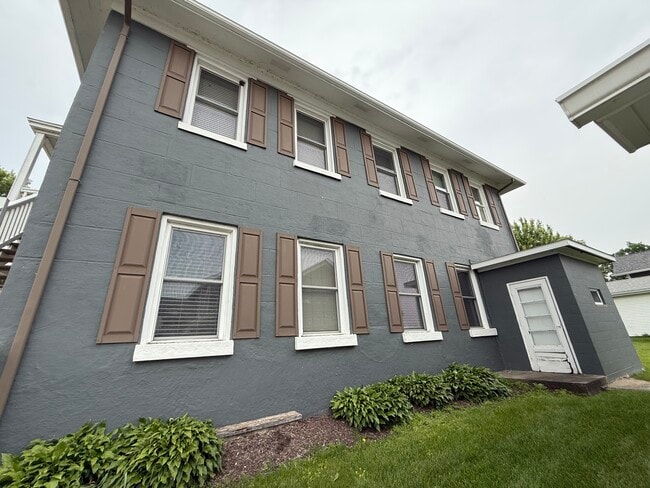 Photo - 111 Ewing St Unidad 111  Ewing Upper