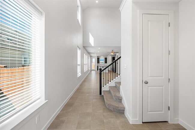 Photo - 121 Rangel Dr