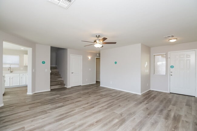 Photo - 1361 E Ryan Rd