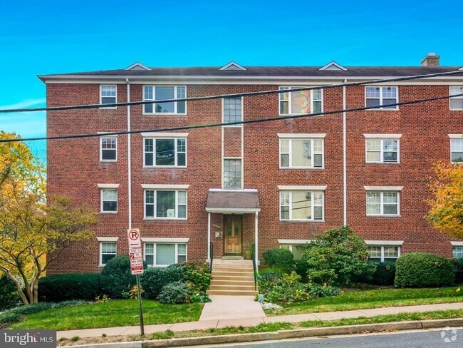 Building Photo - 1400 12th St N Unit 2 Rental