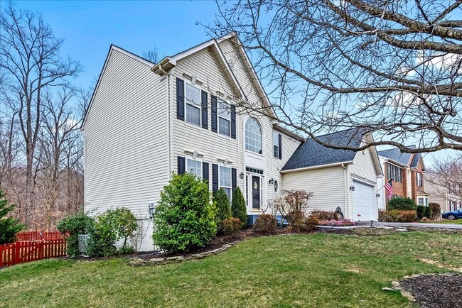 Photo - Beautiful 5-bedroom home close to VRE, I-95, shopping and much more!