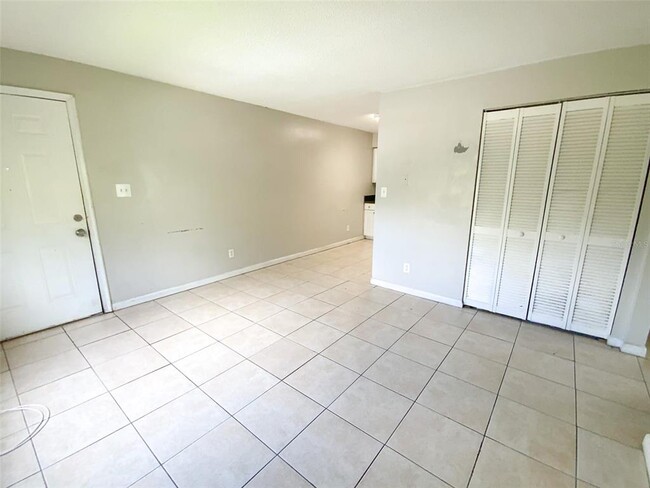 Photo - 2205 Irene St Unit 4