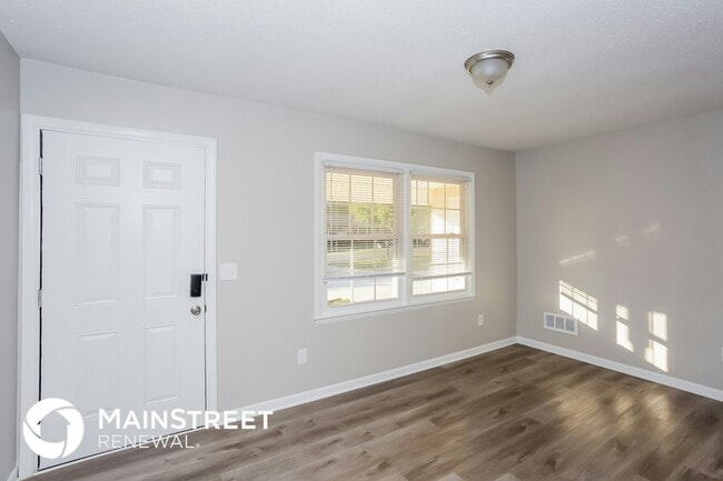 Photo - 2157 Sheffield Dr