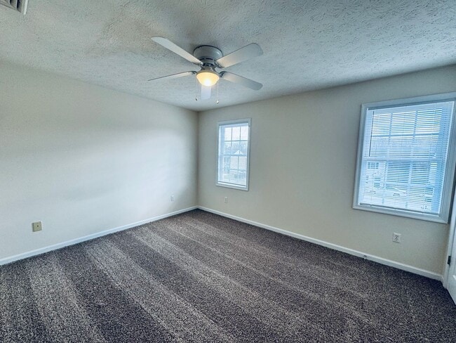 Photo - 412 Three Creeks Ct Unit 412 A Three Creeks Court