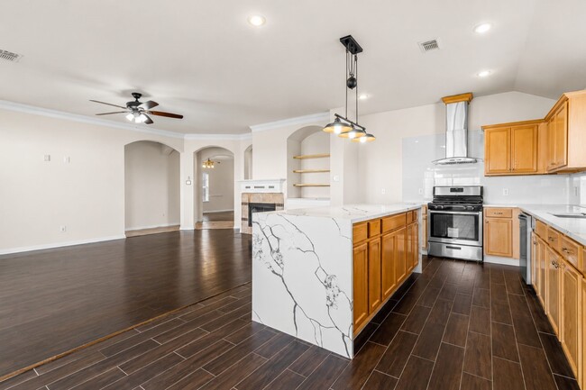 Photo - 2719 Riverhollow Ln
