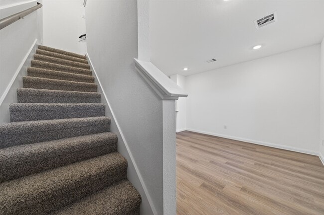 Photo - 12239 Shield Crest Ct