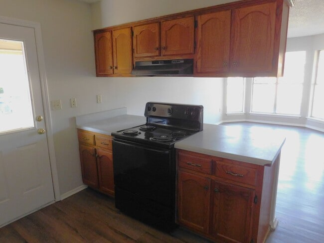 Photo - 5840 Waverly Dr