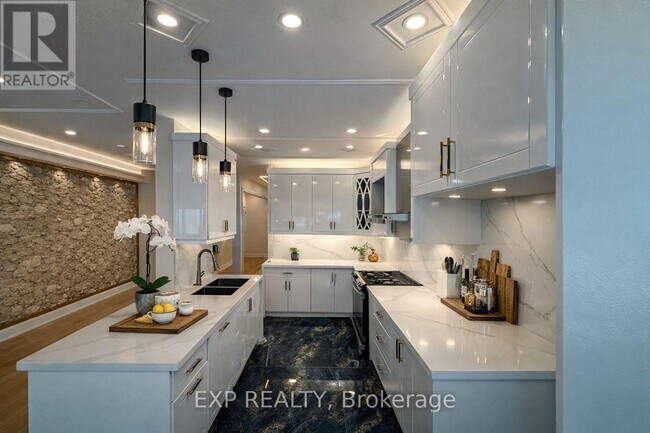 Photo - 14 Portrush Trail