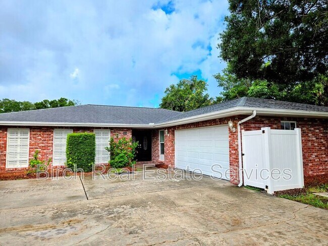 Photo - 515 Hollow Ridge Rd