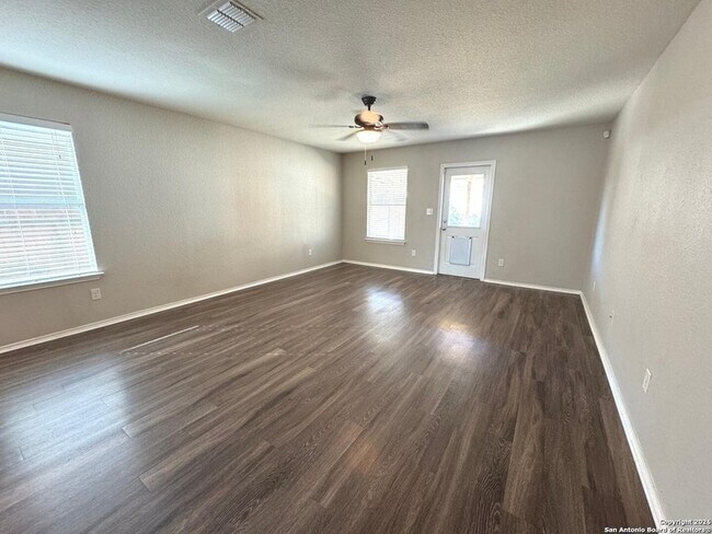 Photo - 7699 Paraiso Haven