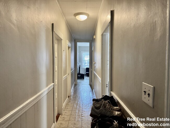 Photo - 348 Faneuil St Unit 2