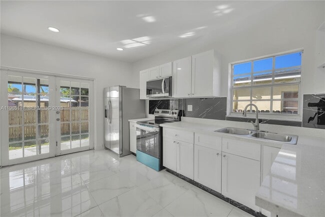 Photo - 536 NW 25th Ave Unidad A