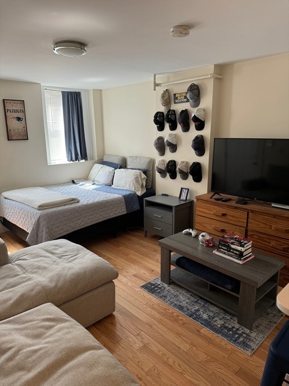 Building Photo - 2 Sackville St Unit 1