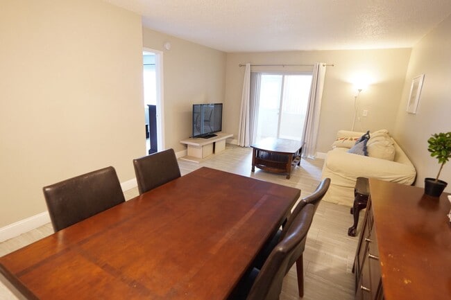 Photo - Renovated 2/2 in quite 55+ community