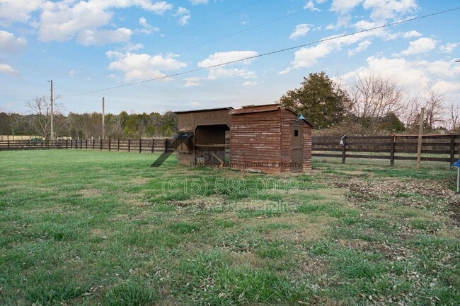 Photo - 1135 Salem Rd
