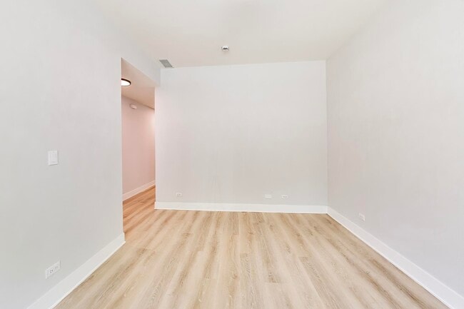 Photo - 1823 S Fairfield Ave