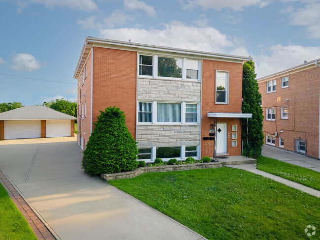 Building Photo - 8063 W Churchill Ave Unit 3 Rental