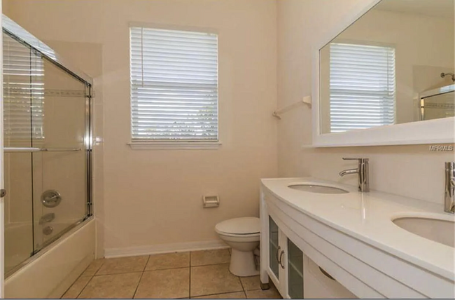 Photo - 6928 Mapperton Dr