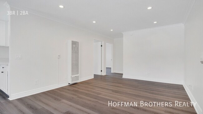 227 S Carondelet St Unit 105