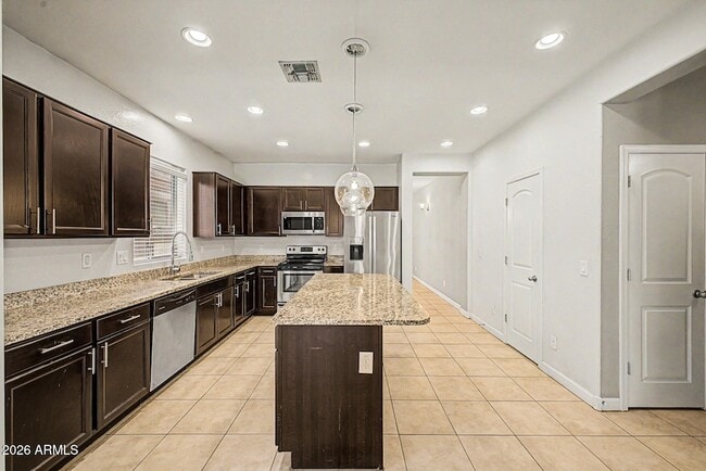 Photo - 1619 N Hillcrest