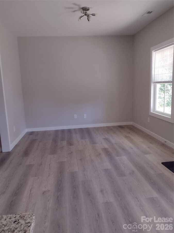 Photo - 303 N Crigler St