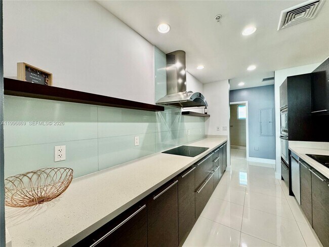 Photo - 7928 East Dr Unit 805