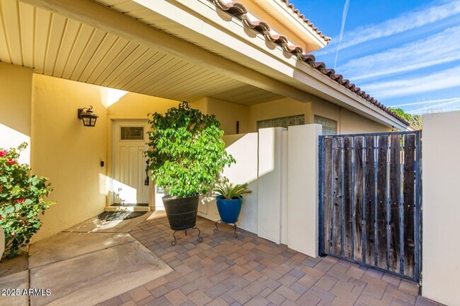 Photo - 2174 E Aspen Dr