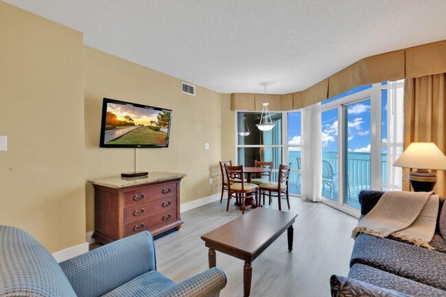 Building Photo - 2506 N Ocean Blvd Rental