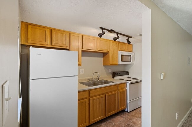 Photo - 3609 Balsam Ave Unidad 103