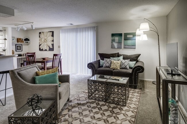 Living Room at Ashmore Trace - Ashmore Trace