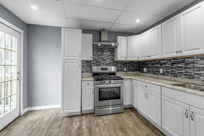 Photo - 144 Sidway St