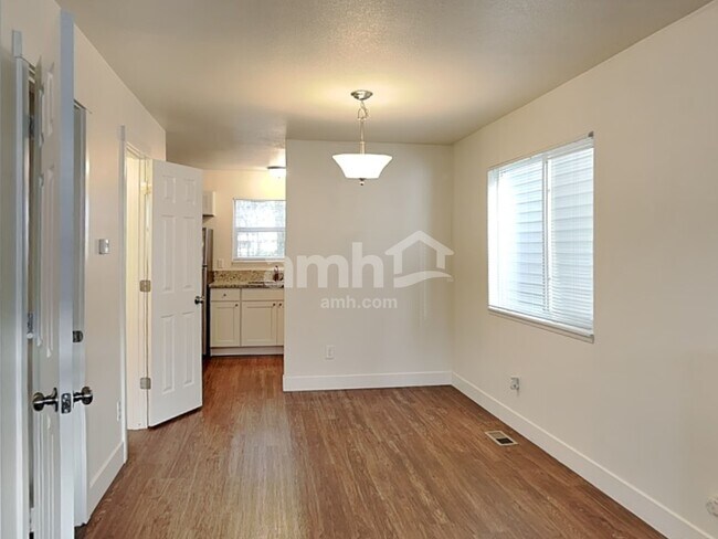 Photo - 16961 SW Cashew Way