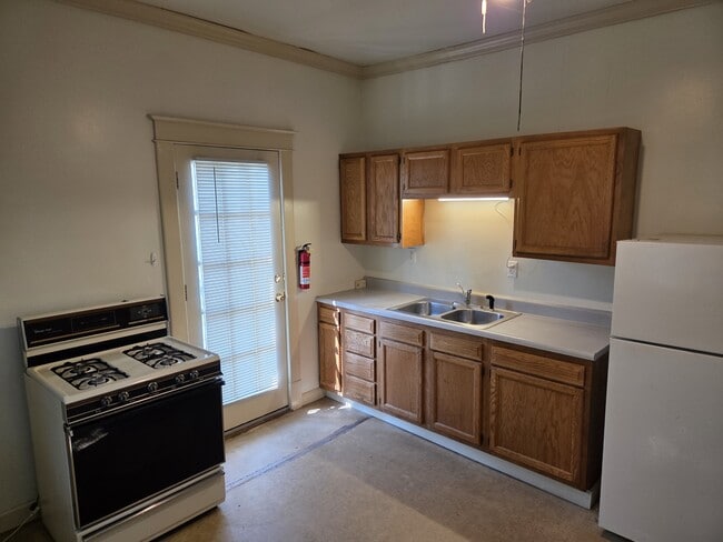 Photo - 807 Ferris Ct Unit 1