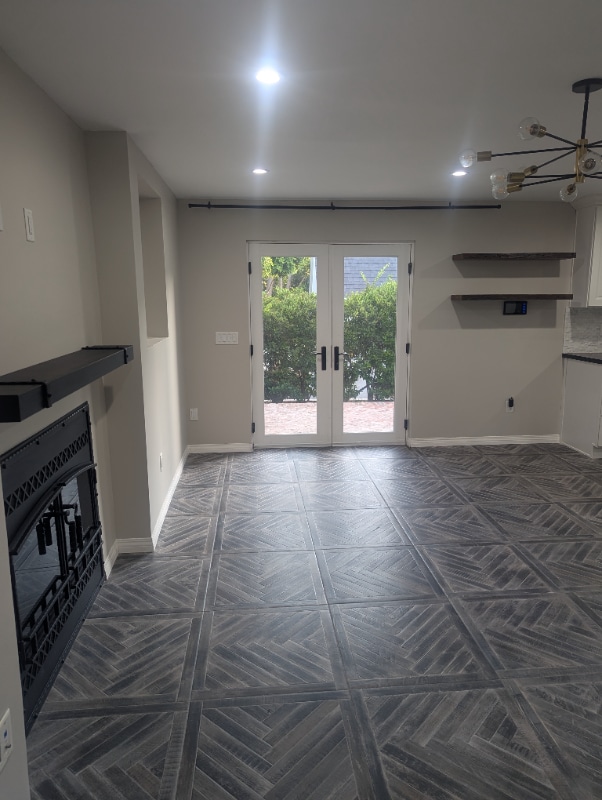 Building Photo - 3115 Hollycrest Dr Rental