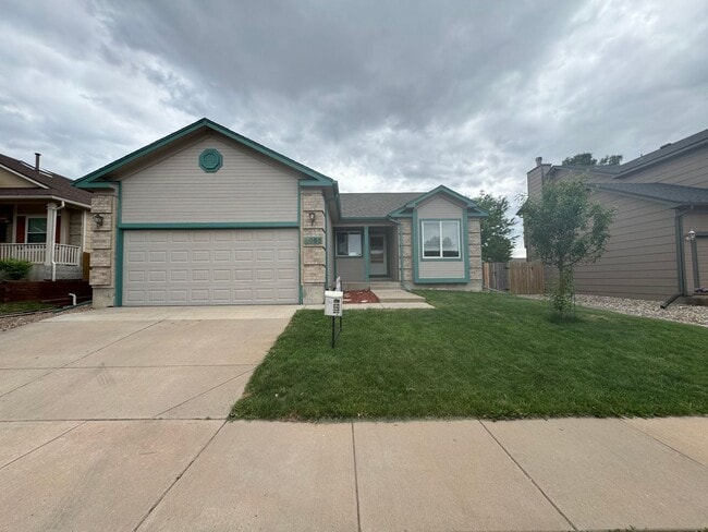Building Photo - Coming Soon - Updated 3 bedroom Ranch 1 level